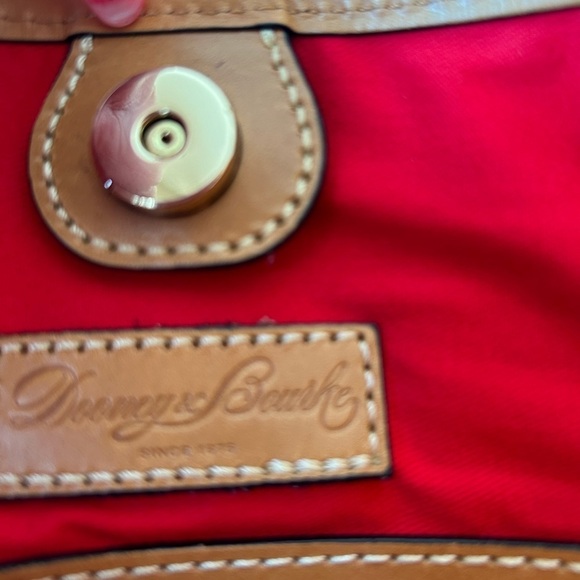 Dooney & Bourke NWT Blush/Midnight Leather    Tote - Picture 13 of 14